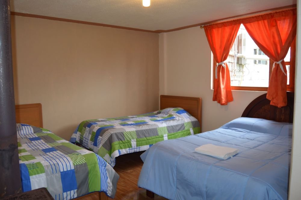 Cuadruple Familiar (104, 203)